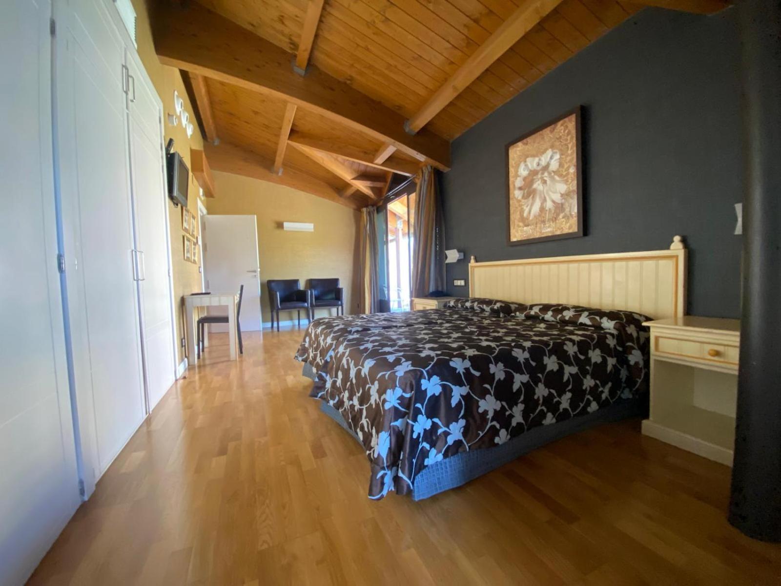 Roomrural Hotel Iru-Bide ルンビエル エクステリア 写真